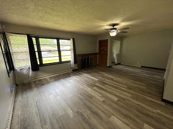 3rd image of 2324 Glenwood Ave