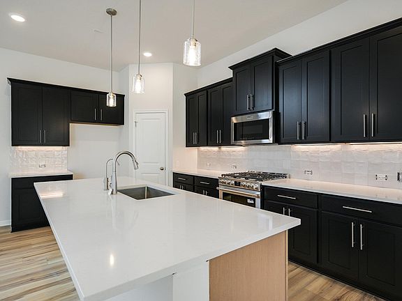 5th image of 8517 Dongan Dr