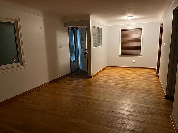 2nd image of 1760 Walnut St