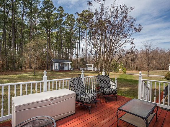 4th image of 5365 Majesty Ln