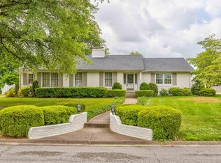 1414 College Dr, Owensboro, KY 42301