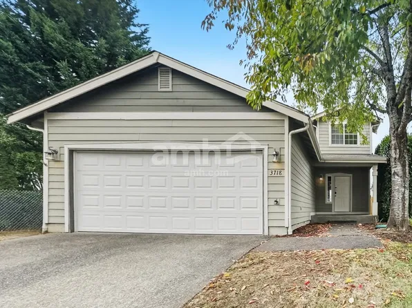3718 180th St E, Tacoma, WA 98446