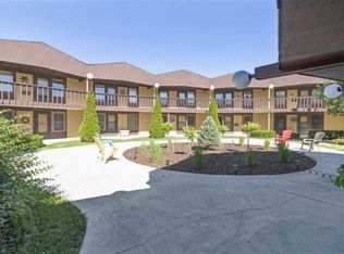 1441 S Van Dyke Rd APT 1A, Appleton, WI 54914