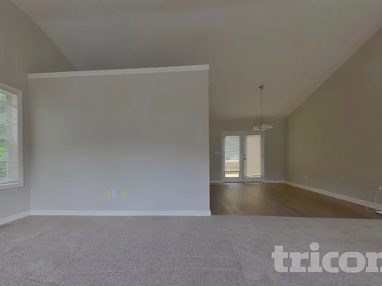 241 W Fork Way — Photo 5