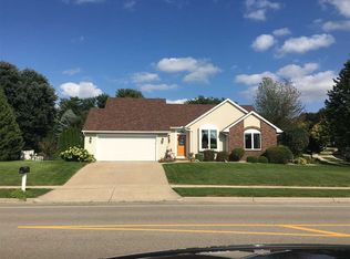 701 Kings Lynn Rd, Stoughton, WI 53589