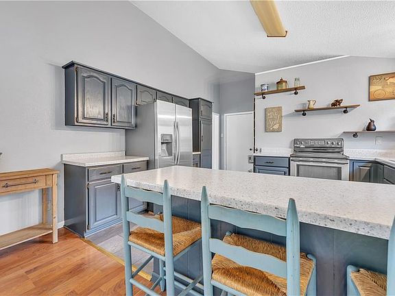 4th image of 1410 S Fork Ln
