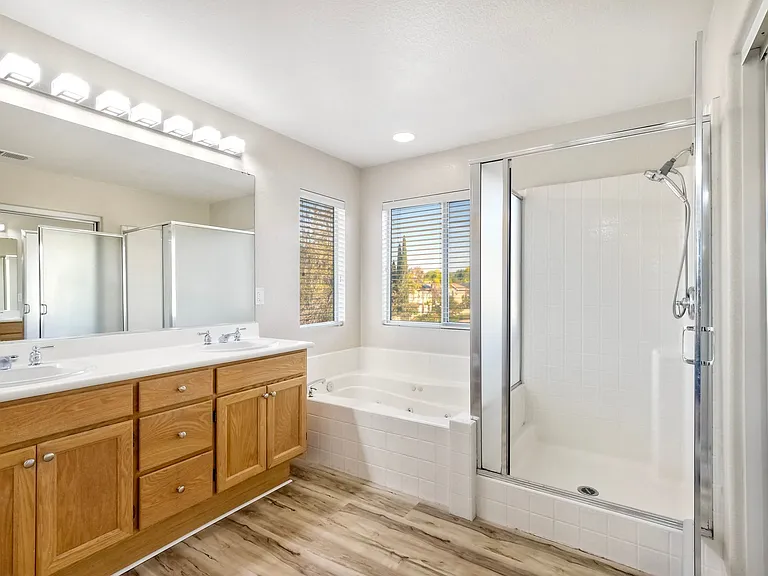 504 Peach Way #1 — Photo 26
