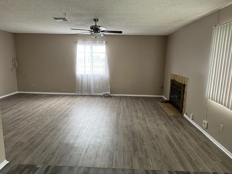 16645 Valencia Ave #1C — Photo 9