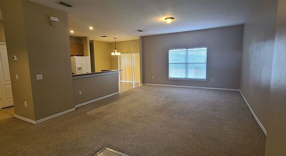 3rd image of 3817 Swallowtail Ln