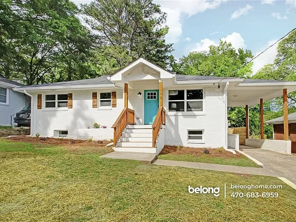 198 W Lake Dr NW