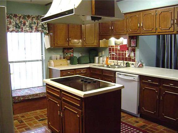 2nd image of 5748 Albert Leytham Dr