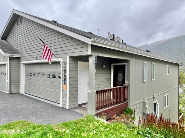 20686 Icefall Dr, Eagle River, AK 99577