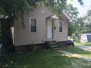 517 N Gospel St, Paoli, IN 47454