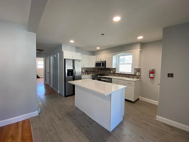 322 Stewart Ave #1 — Photo 7
