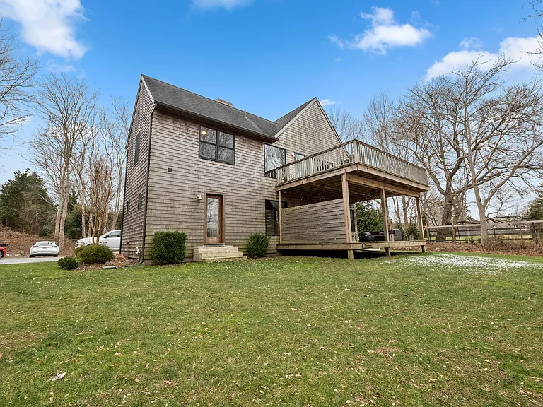 89 Accabonac Rd — Photo 14