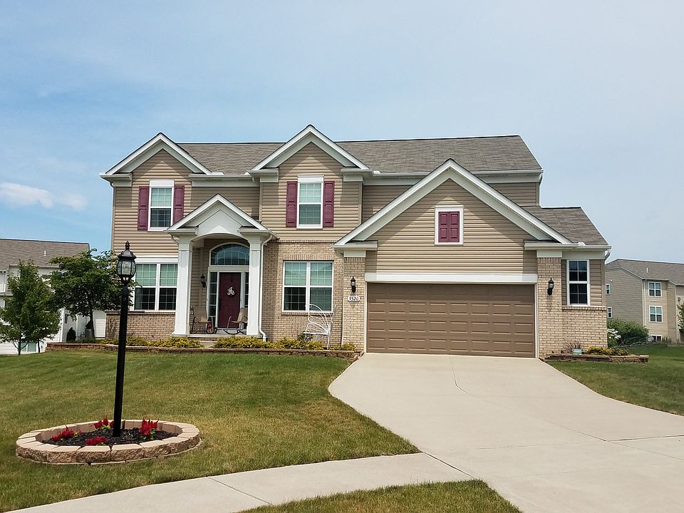 1st image of 9520 N Bexley Dr