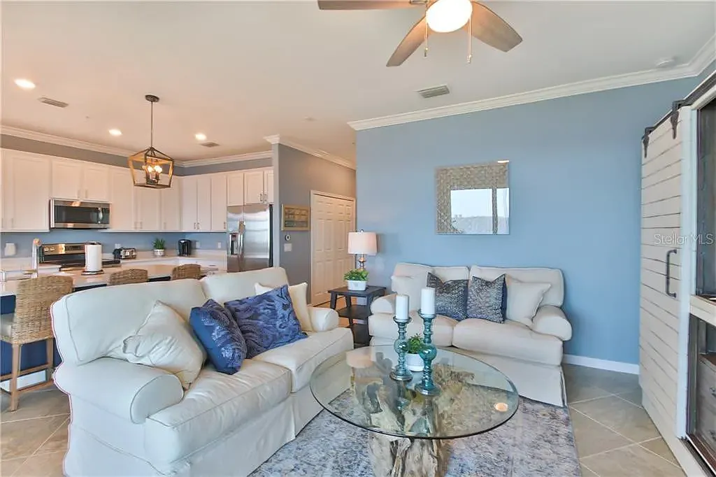 2 bed, 1151 sqft, $3,000 — Photo 2