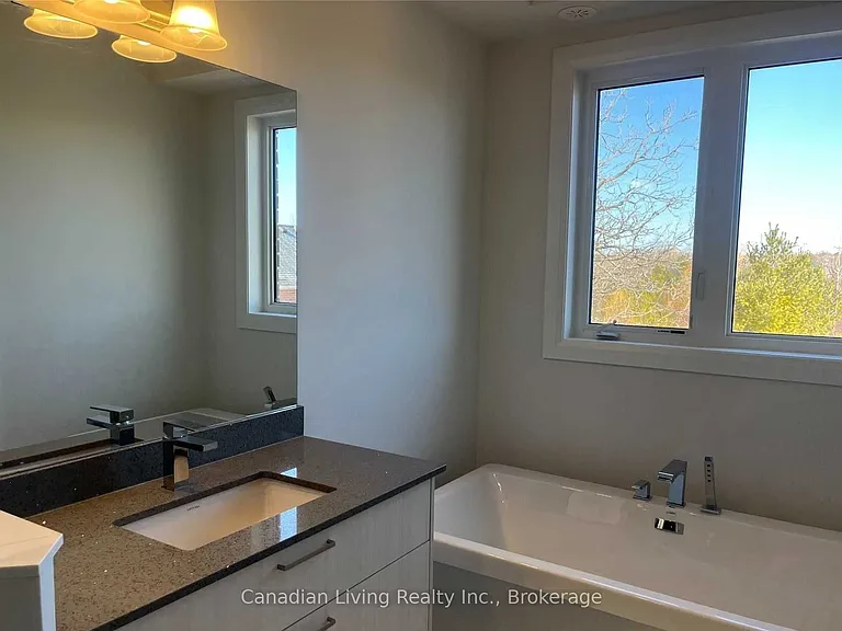 563 New England Ct W — Photo 9