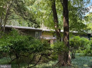 4904 Woodsy Way, Temple Hills, MD 20748