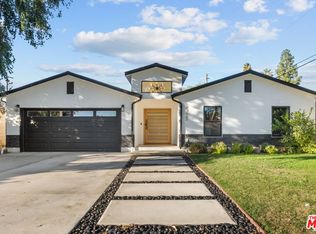 23367 Friar St, Woodland Hills, CA