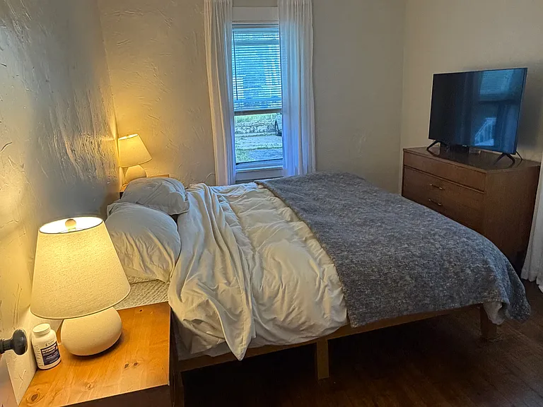 44 Auburn St #1 — Photo 7