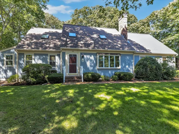 94 Stratford Lane, Yarmouth Port, MA 02675