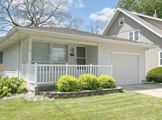 10 S Vermont Ave, Mason City, IA 50401