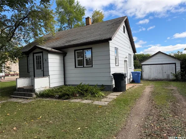 31 Laurier AVENUE, Yorkton, SK S3N 1T7
