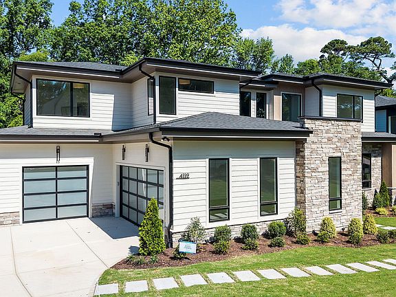 3rd image of 4119 Rockingham Dr