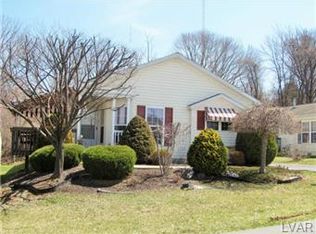 29 Abbey Rd, Easton, PA 18040