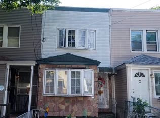 15076 Foch Blvd, Jamaica, NY 11434