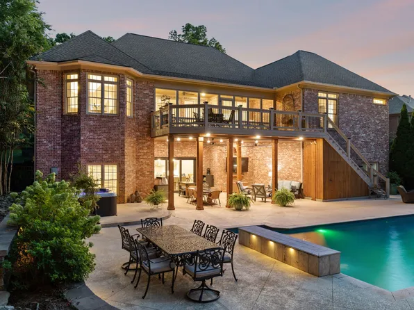 829 Highgrove Cir, Franklin, TN 37069