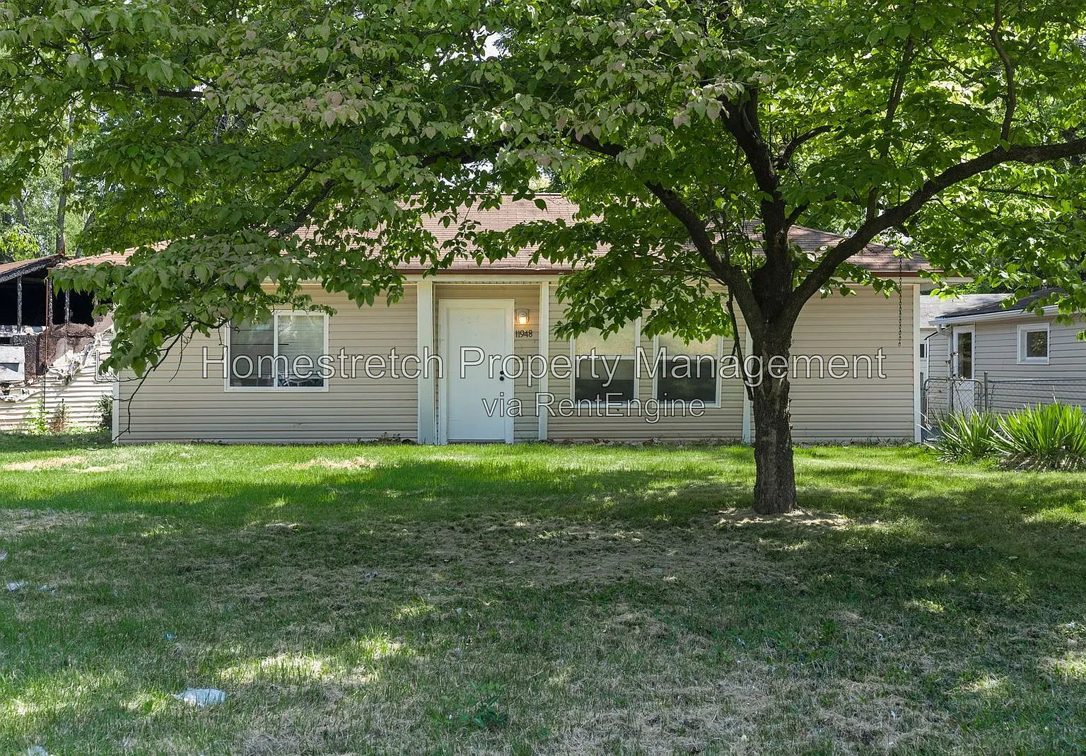 3 bed, 1.0 bath, 960 sqft, $1,495 — Photo 3