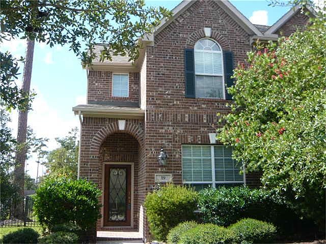 1st image of 19 Umbria Ln