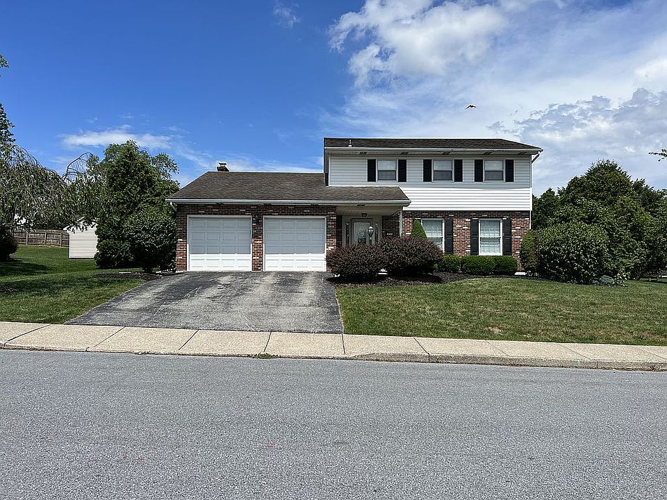 1st image of 3015 Oakland Dr