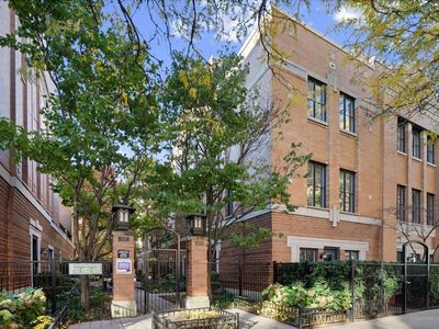 1141 W Monroe St, Chicago, IL, 60607