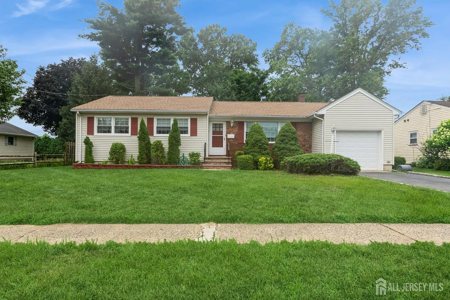 149 Mulberry Ln photo 1