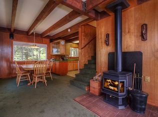 9355 Cascade Rd, Soda Springs, CA 95724