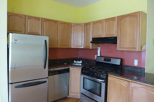 Rented by J Backer Group Inc | media 23