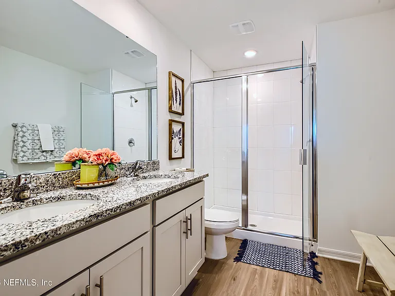 113 Pamplona Dr — Photo 11