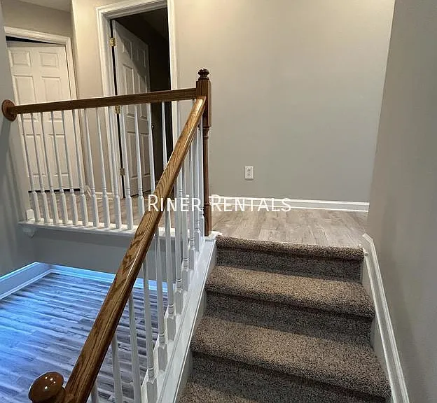 219 Aspen Ave — Photo 16