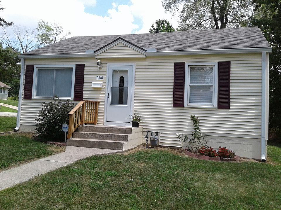 1st image of 2701 S Norwood Ave