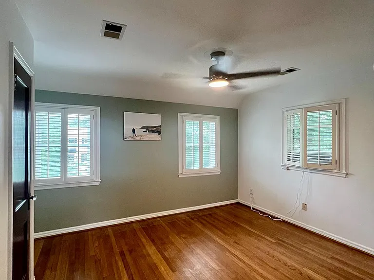 1008 Bashford Ln — Photo 12