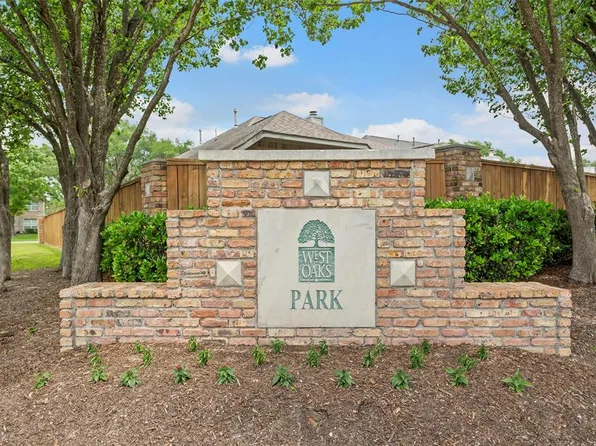 17602 Kenton Crossing Ln, Richmond, TX 77407