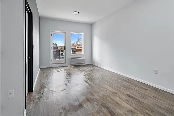 Rented by 5 Boro Realty Corp | media 4