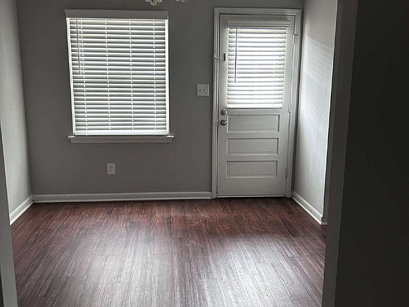 2nd image of 4770 Champion Ct