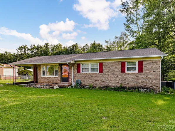 2020 Williams Cir, Lancaster, SC 29720