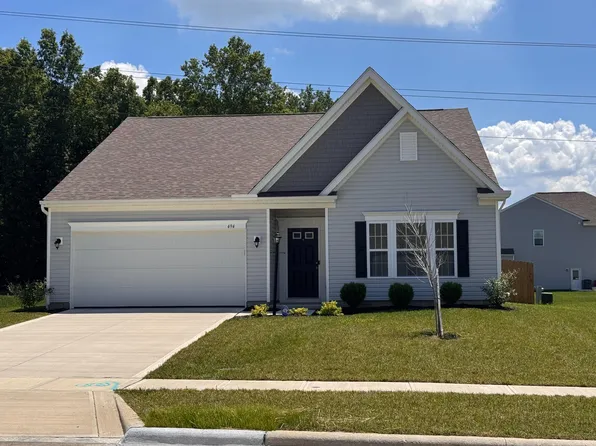 494 Wagon Ave, Pataskala, OH 43062