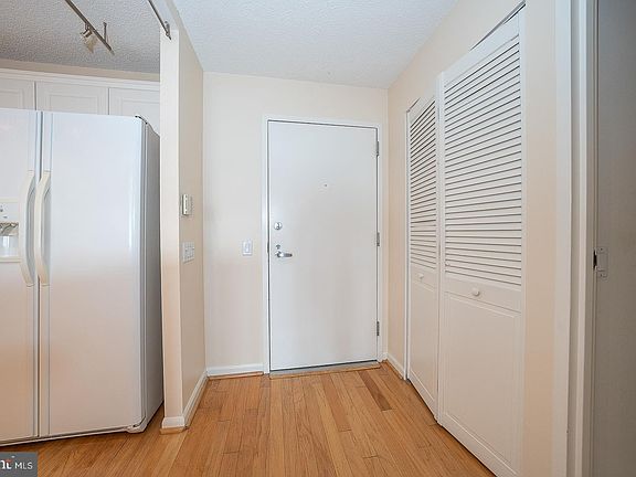 5th image of 241 S 6th St APT 1110