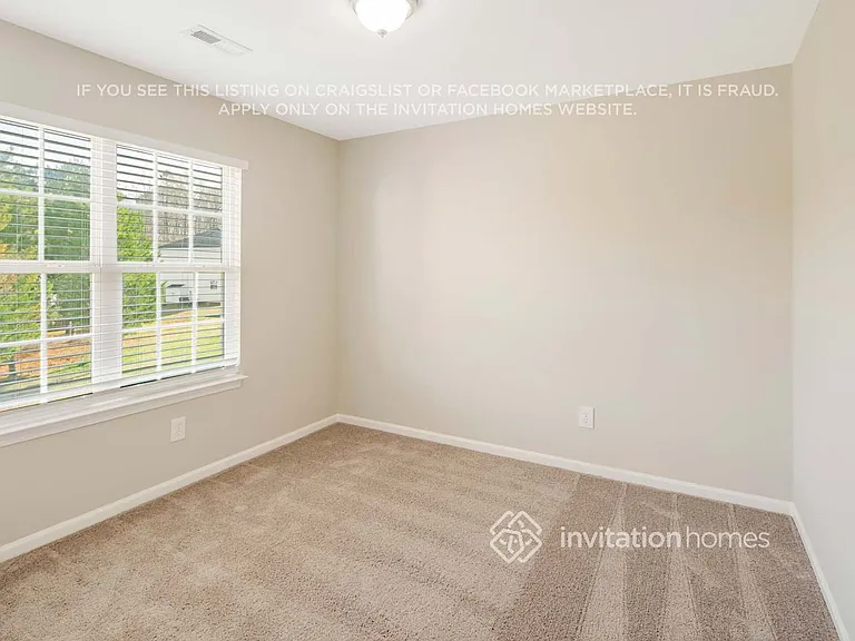 3732 Bullard St — Photo 22